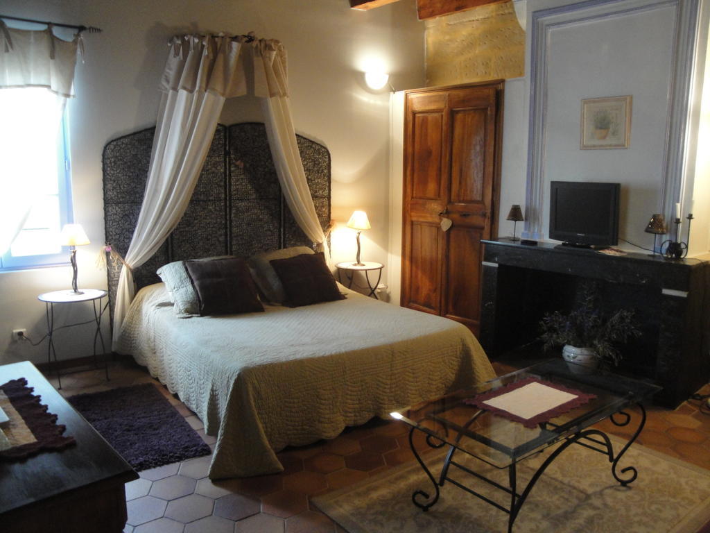 Bastide De La Treille Vila Montaren-et-Saint-Médiers Quarto foto