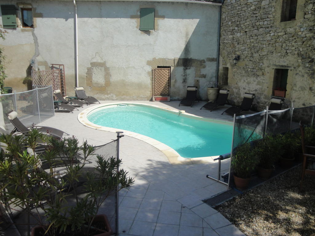 Bastide De La Treille Vila Montaren-et-Saint-Médiers Quarto foto